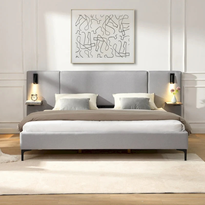Letto King imbottito in bouclé bianco con luci e mensole, 2 persone