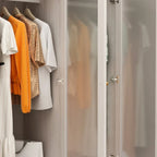 Combinazione Elegante Guardaroba Grigio Chiaro Configurazione Modulare Armadio
