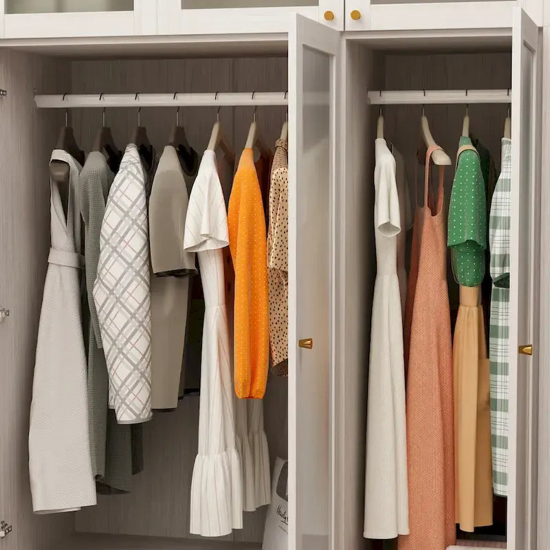 Combinazione Elegante Guardaroba Grigio Chiaro Configurazione Modulare Armadio
