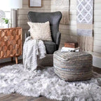 Pouf ottomano Nuloom Granada in maglia casual denim e iuta
